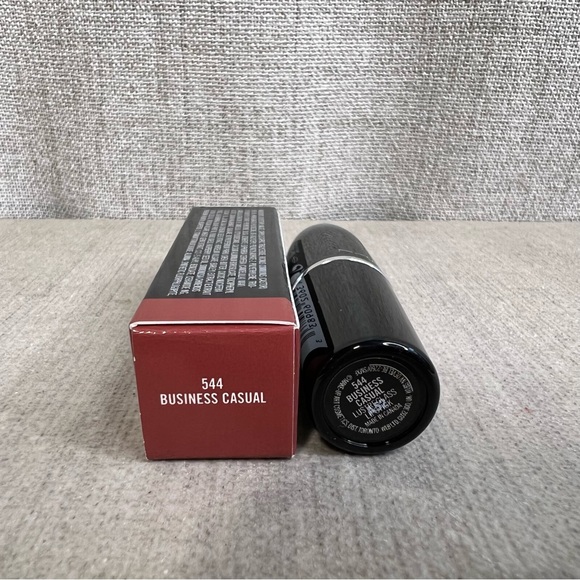 🎁2 for $30🎁 MAC Lustreglass Sheer-Shine Lipstick - Picture 7 of 8